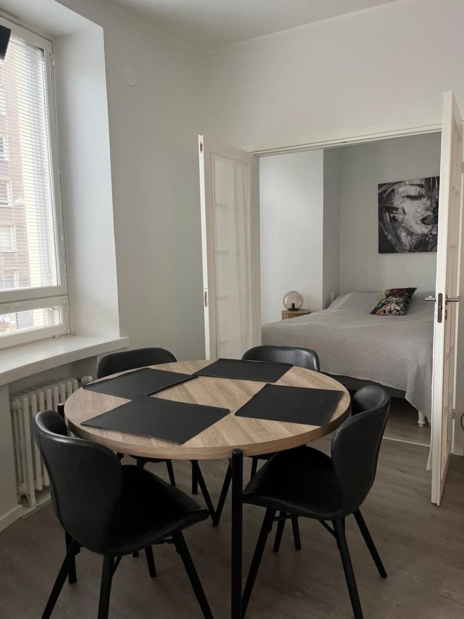 Charming & Cozy In Downtown Helsinki